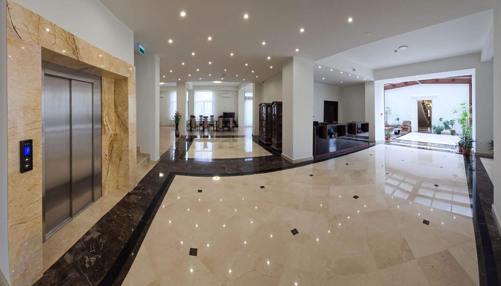 Green Park Boutique Hotel Focşani Dış mekan fotoğraf